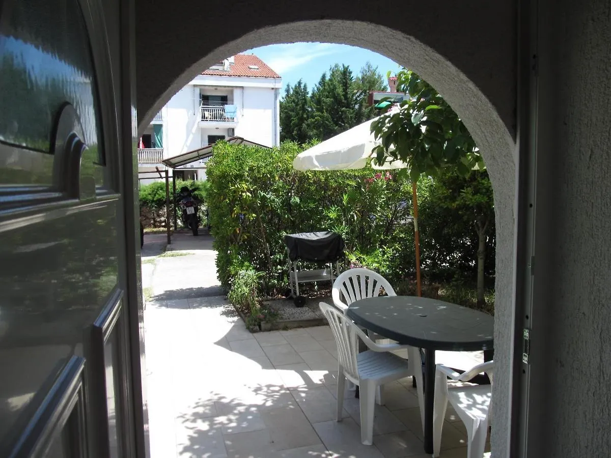 Apartment Apartmani Nadia Punat